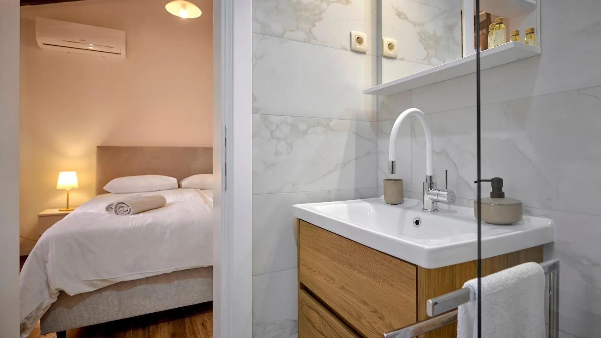 Villa Spadici 80M From The Beach Porec