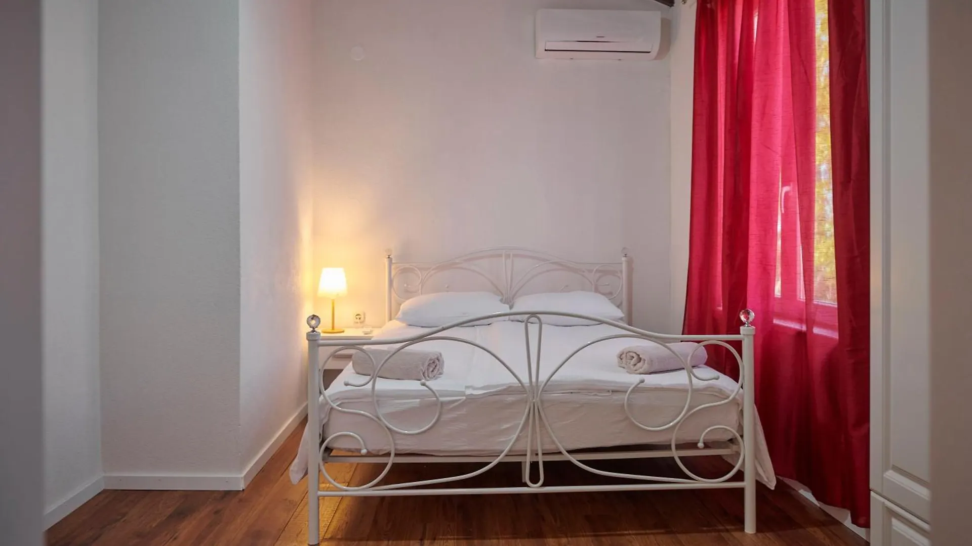 Villa Spadici 80M From The Beach Porec