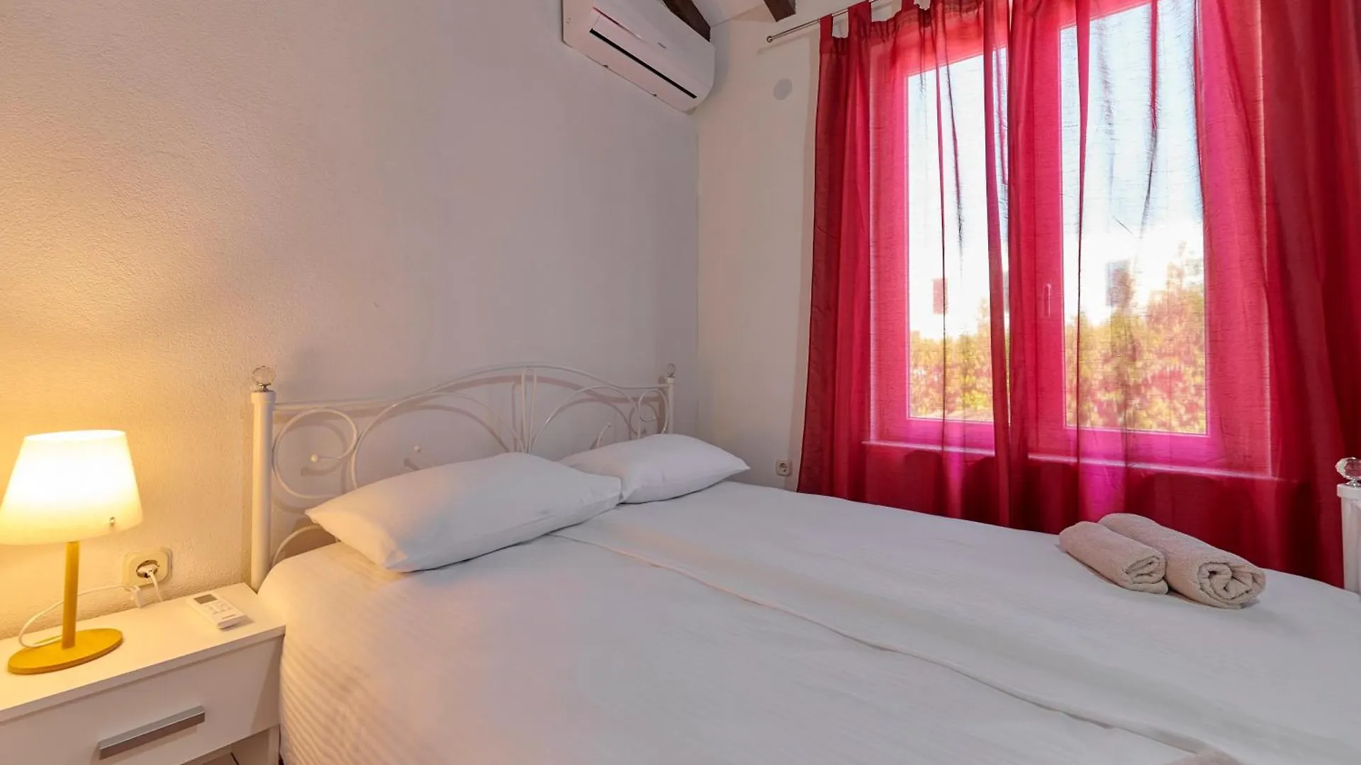 Villa Spadici 80M From The Beach Porec