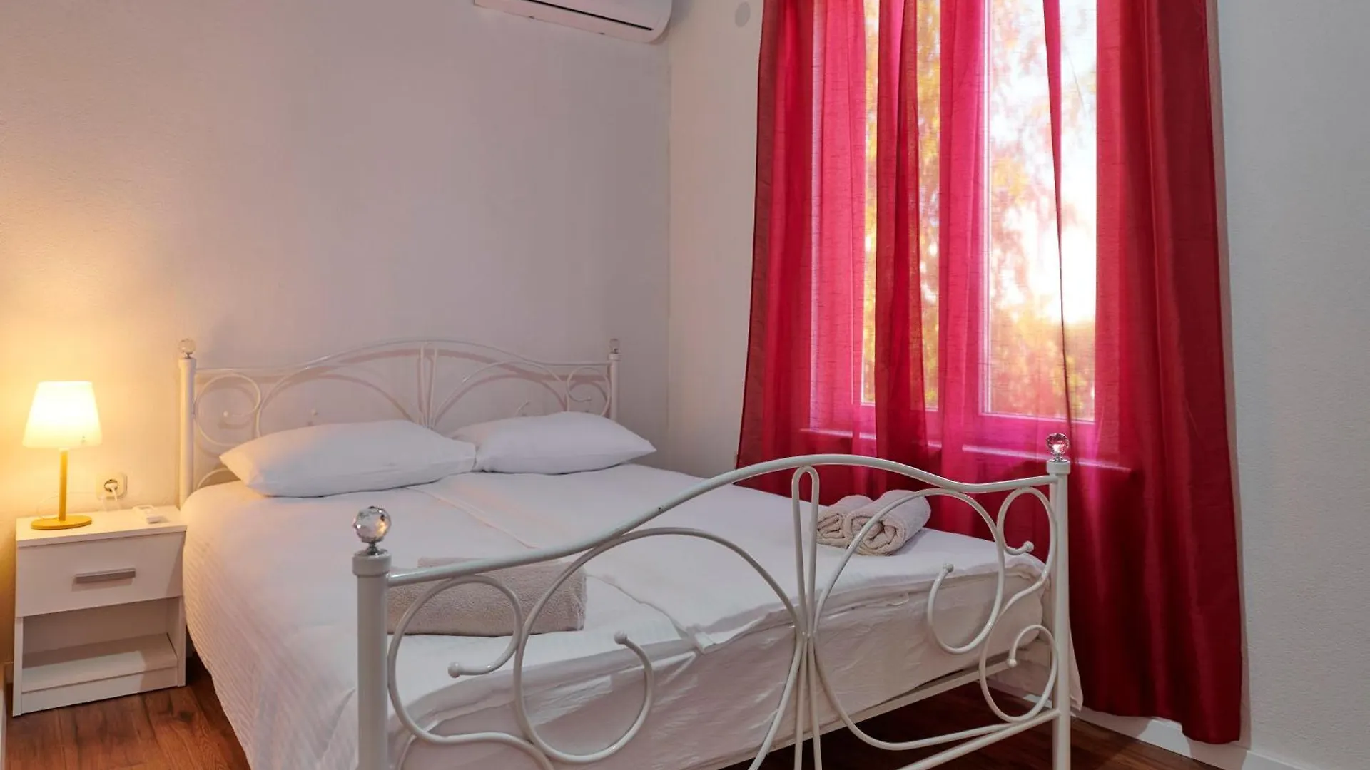Villa Spadici 80M From The Beach Porec